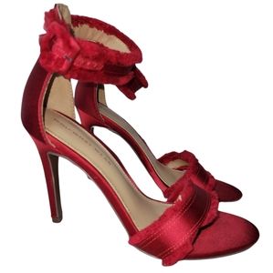 WHO WHAT WEAR Red Satin 4” Stiletto Heels Shoes Ankle Toe Strap Sandals Sz 6 1/2